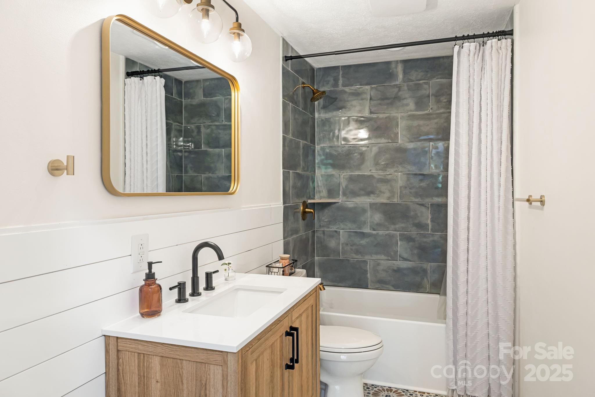 487 Duncan Creek Road Fletcher, NC 28732 - Photo 19 of 35 Gallery Image 19