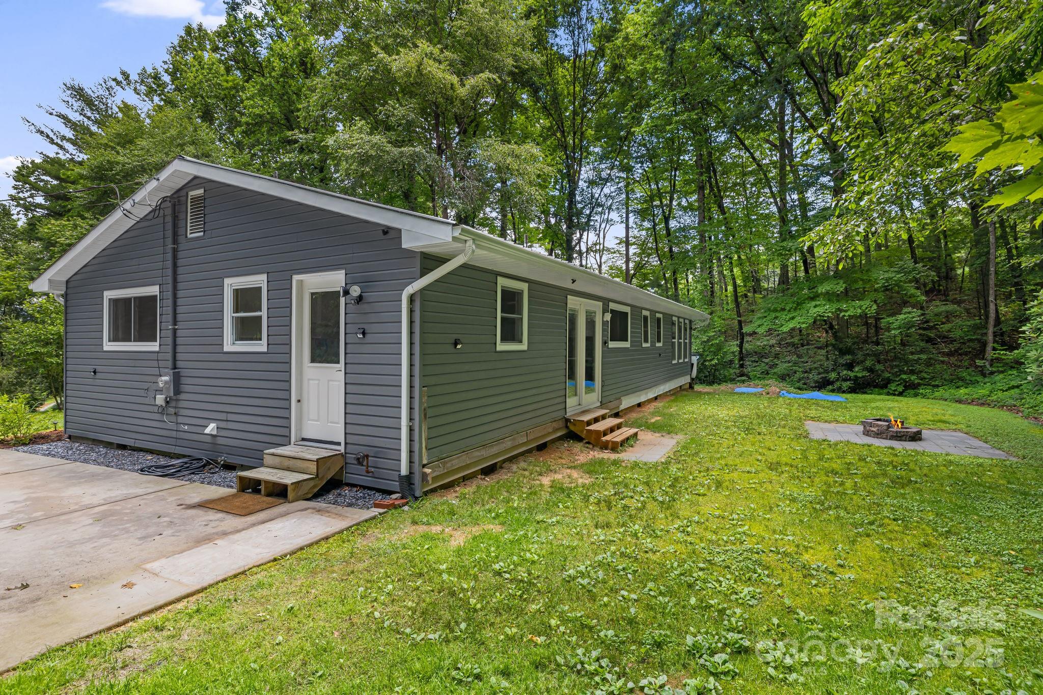 487 Duncan Creek Road Fletcher, NC 28732 - Photo 32 of 35 Gallery Image 32