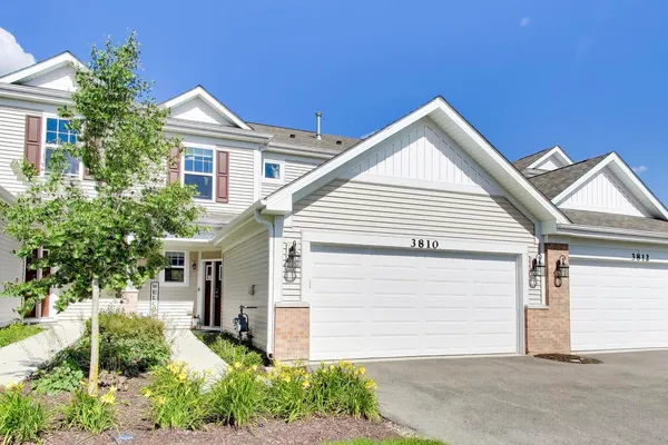 $330,000 | 3810 Monica Lane, Unit 5, Johnsburg, IL 60051