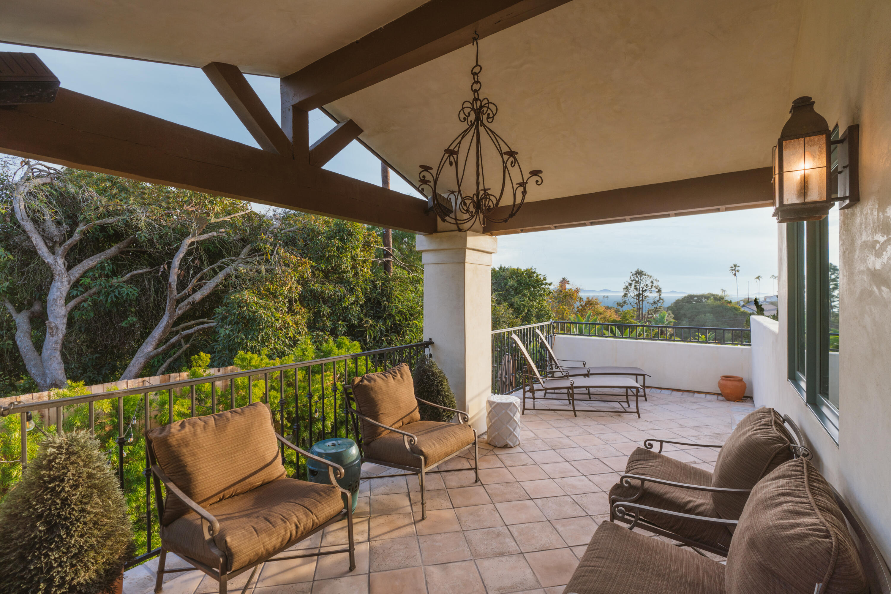 844 Meigs Road Santa Barbara, CA 93109 - Photo 14 of 32 a outdoor living space with furniture