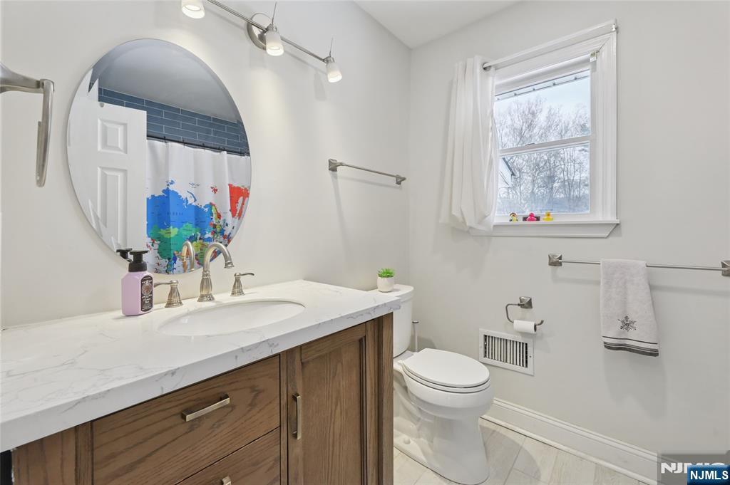 363 Vesta Court Ridgewood, NJ 07450 - Photo 24 of 29