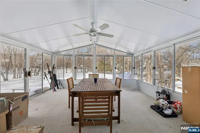 $799,900 | 363 Vesta Court, Ridgewood, NJ 07450