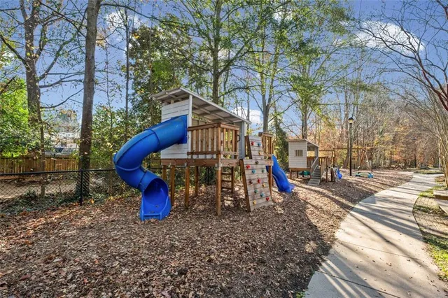 $800,000 | 2667 Fontainebleau Drive, Dunwoody, GA 30360