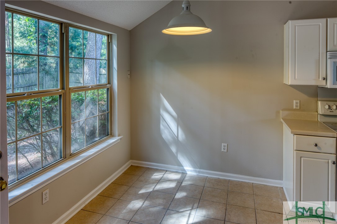 174 Parkview Road Savannah, GA 31419 - Photo 6 of 30 Gallery Image 6