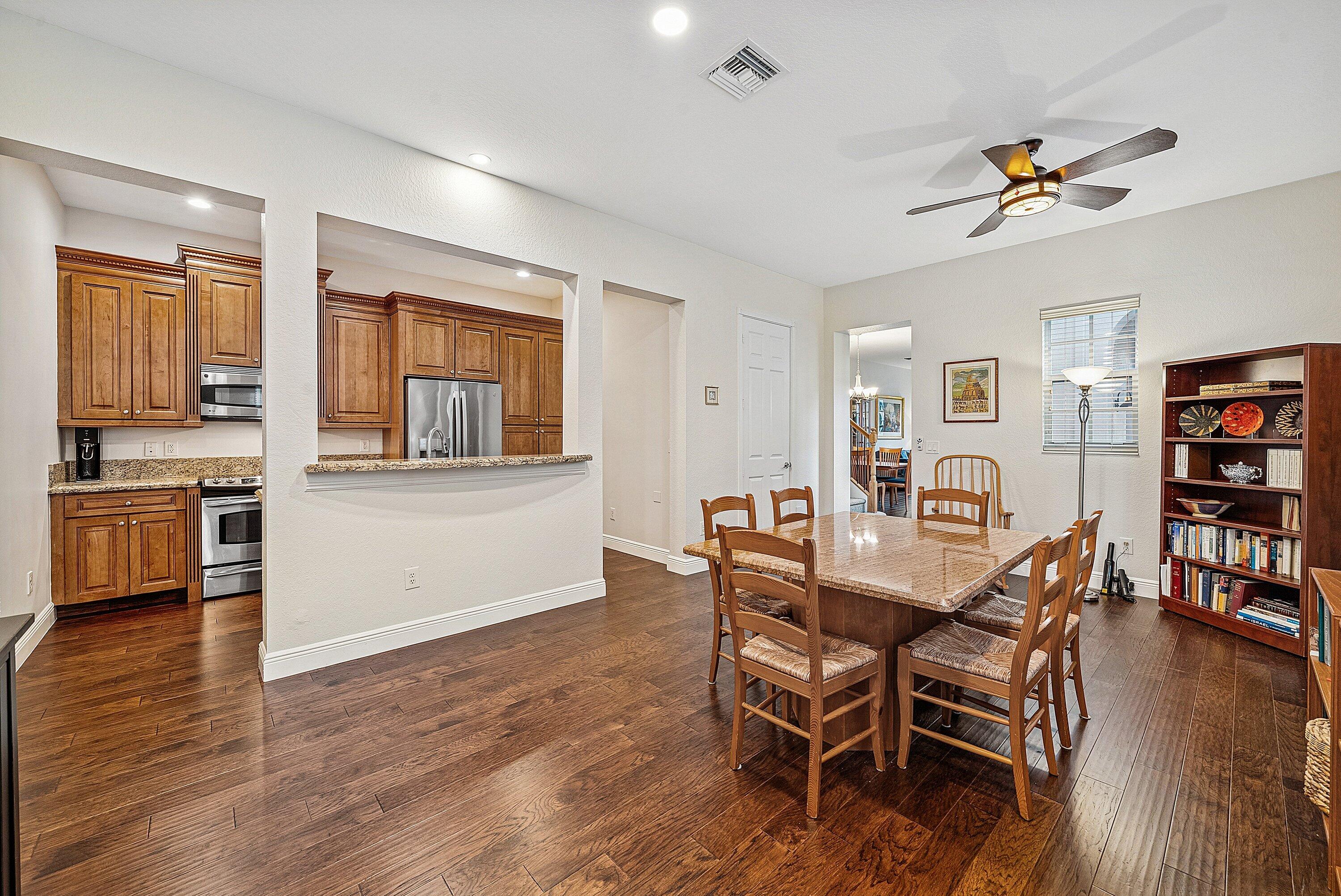 834 Northwest 83rd Lane Boca Raton, FL 33487 - Photo 20 of 58 020-834Northwest83rdLane-BocaRaton-FL-33