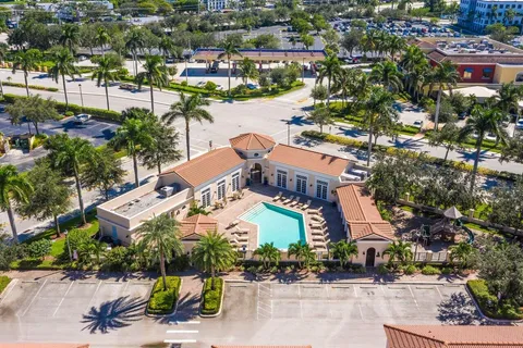 $675,000 | 834 Northwest 83rd Lane, Boca Raton, FL 33487