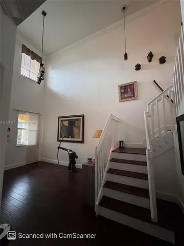 a view of entryway and hall