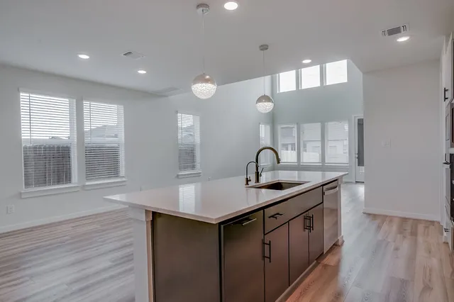 $2,850 | 506 Retozo Cove, Liberty Hill, TX 78642