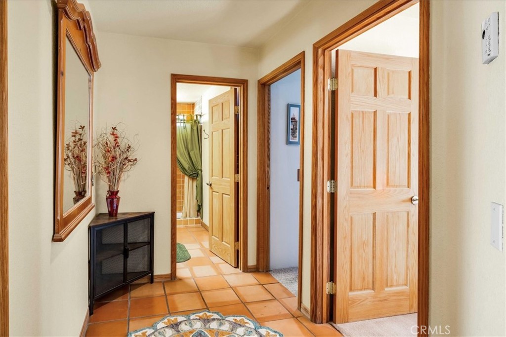 10341 Pinon Avenue Morongo Valley, CA 92256 - Photo 19 of 68 a view of a entryway door