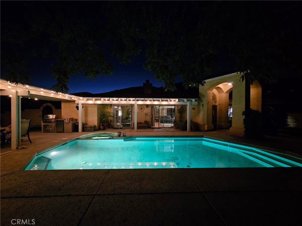 10341 Pinon Avenue Morongo Valley, CA 92256 - Photo 3 of 68