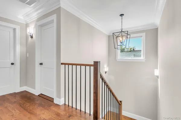 $6,800 | 7 Bud Court, Bayville, NY 11709