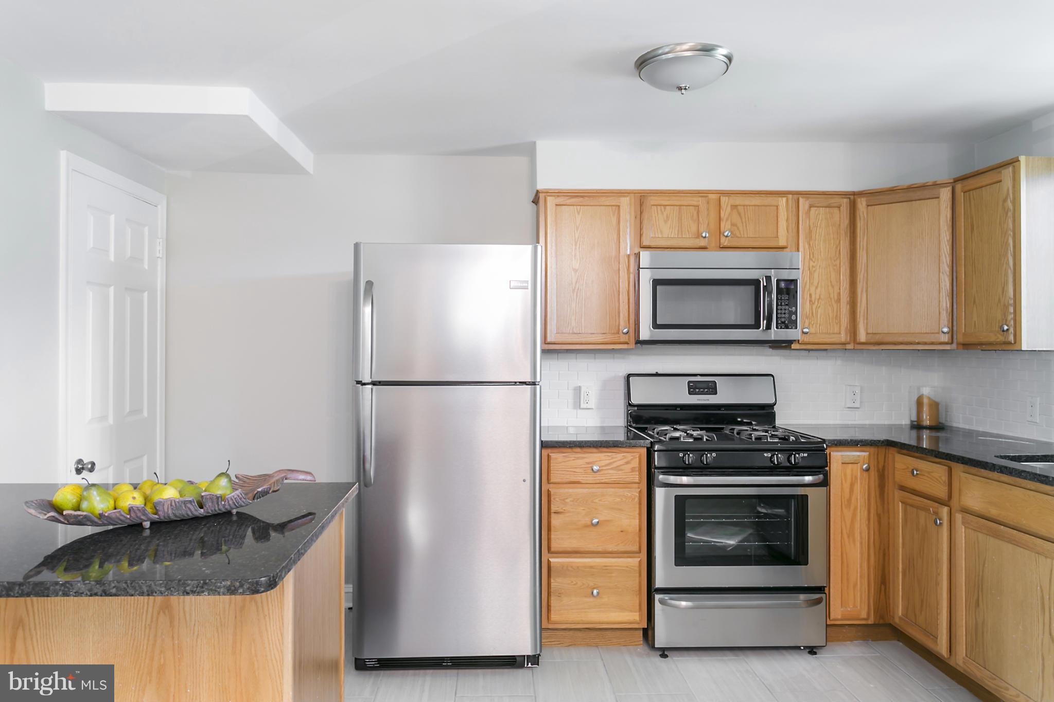 5319 Lothian Road Baltimore, MD 21212 - Photo 5 of 21 Kitchen