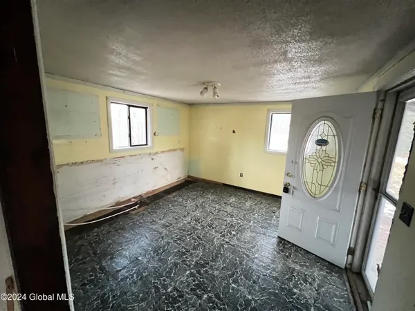 $69,000 | 3186 Plank Road, Moriah, NY 12956