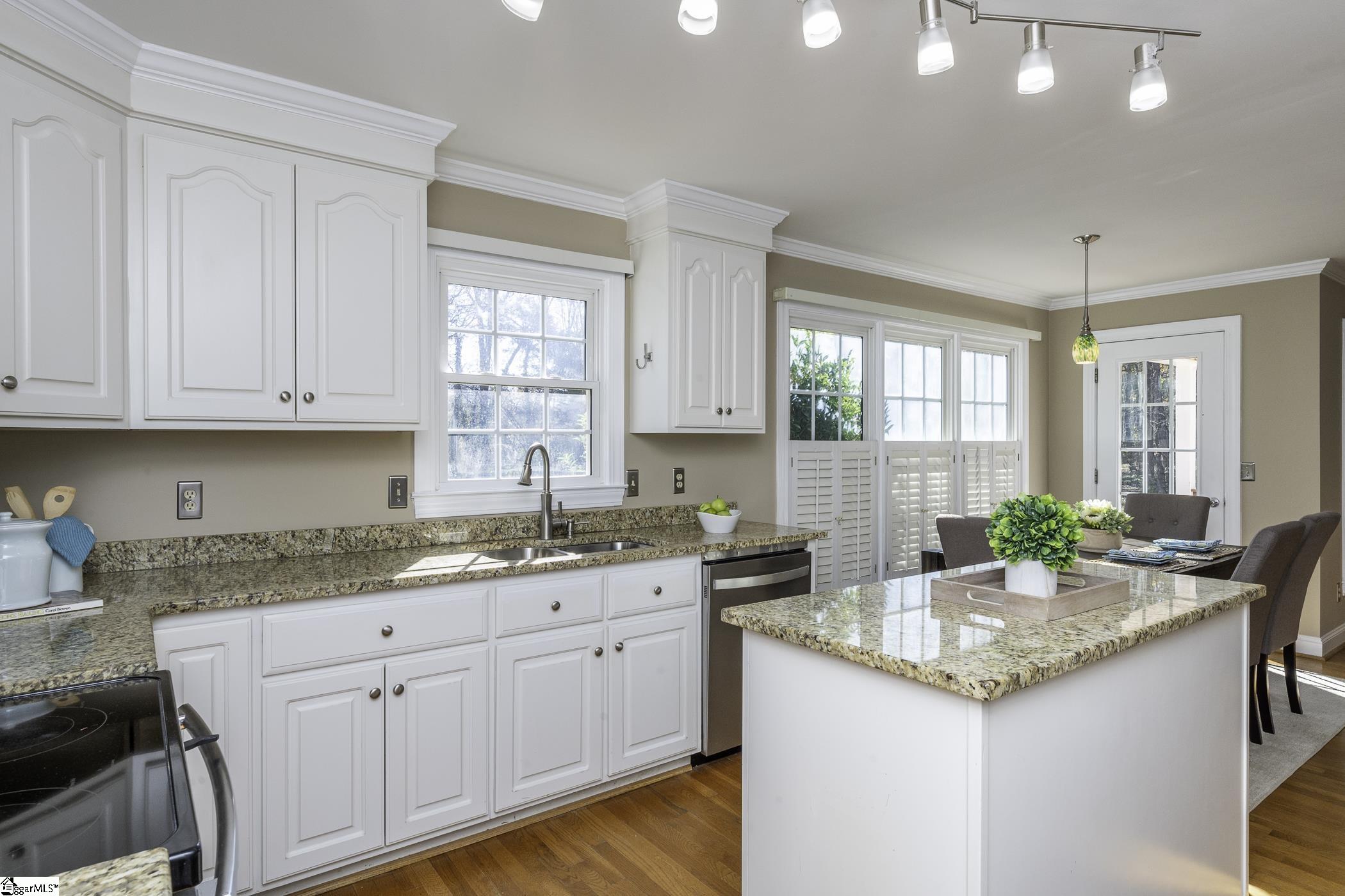 113 Fox Run Circle Greer, SC 29651 - Photo 12 of 32