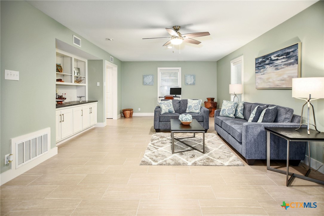 8 Las Brisas Place Port Lavaca, TX 77979 - Photo 21 of 48