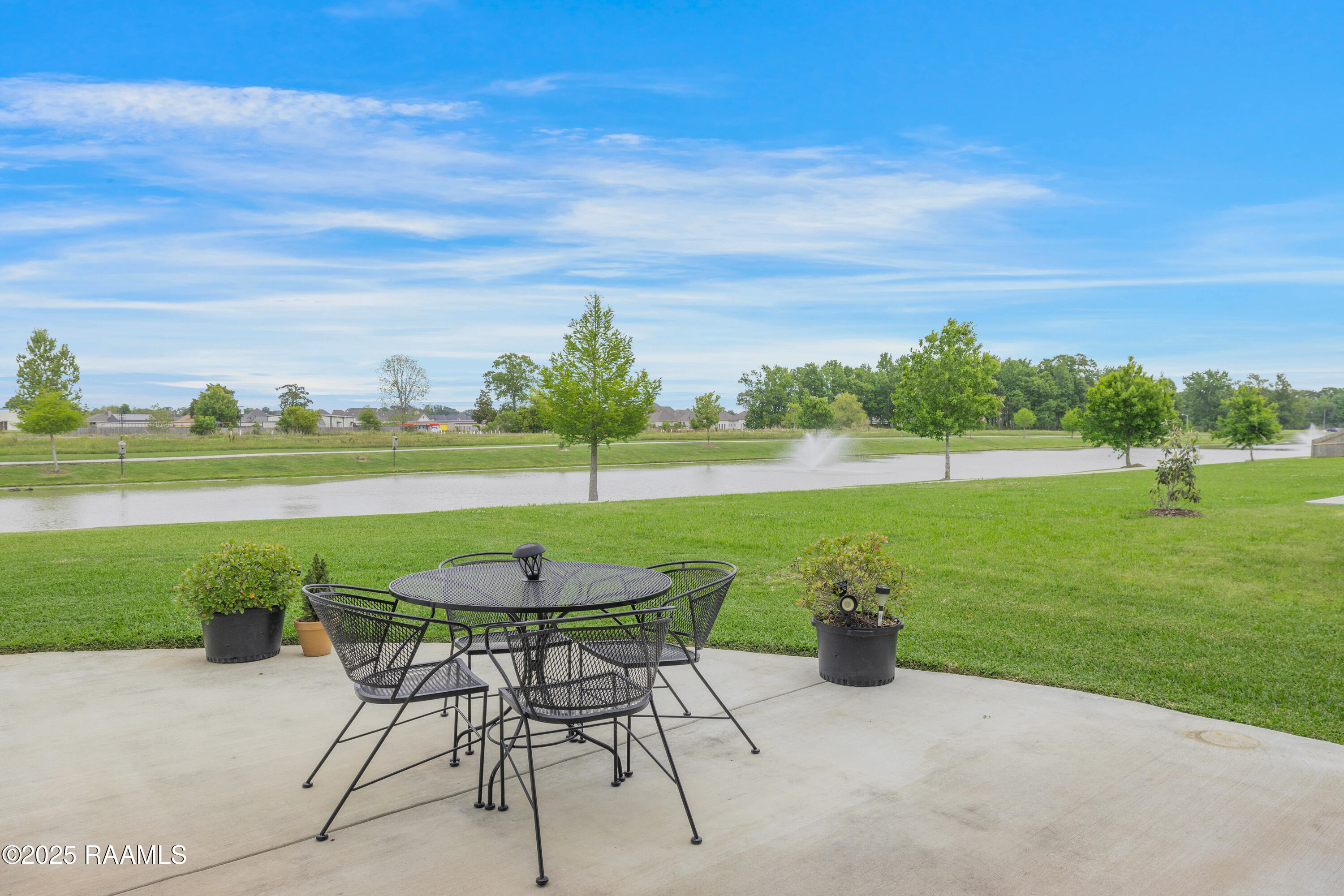 207 Tennyson Drive Broussard, LA 70518 - Photo 27 of 28 207 Tennyson-28