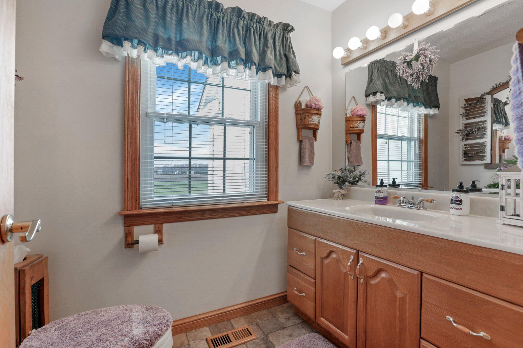 1734 Leonard Road Northwest Baltimore, OH 43105 - Photo 40 of 85 40-web-or-mls-0D3A6449