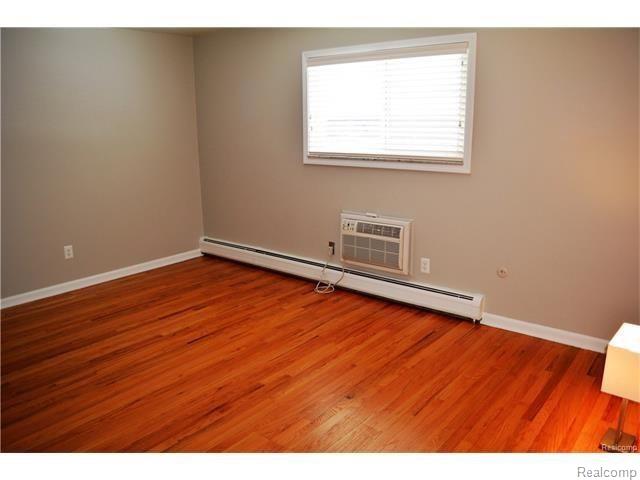 4113 Telegraph Road, Unit 128 Bloomfield Hills, MI 48302 - Photo 16 of 22 GetMedia (14).jpg