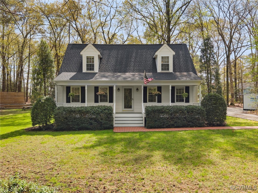 1979 Commins Road Aylett, VA 23009 - Photo 2 of 45