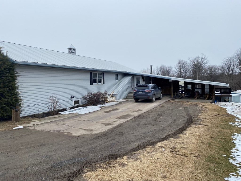 140 Spencer Road Burke, NY 12917 - Photo 2 of 38 Gallery Image 2