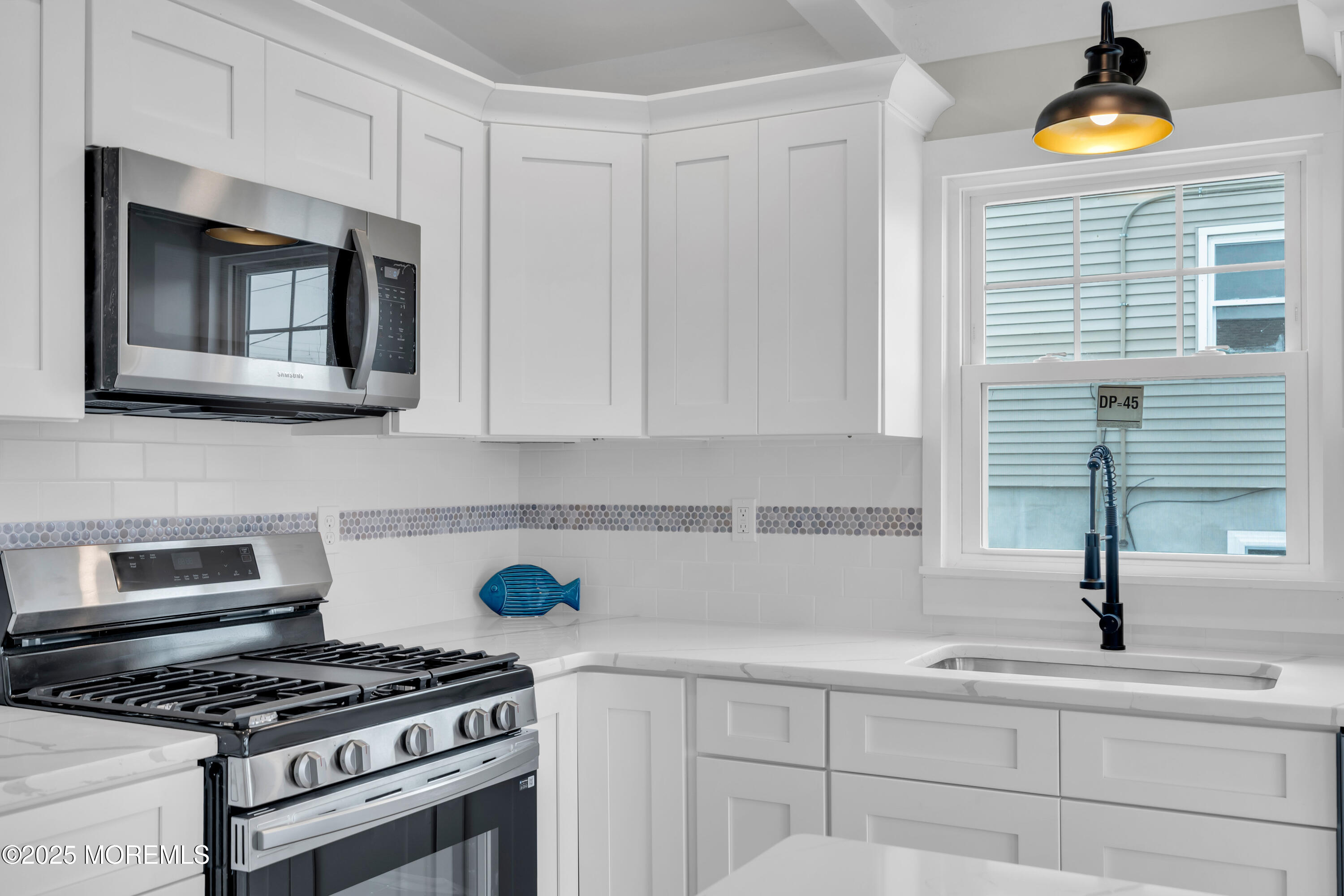 93 Bonita Road Waretown, NJ 08758 - Photo 18 of 78 033_dsc00917_96