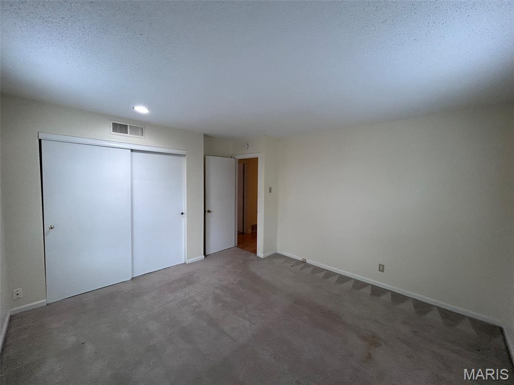 1128 South Mason Road Town and Country, MO 63131 - Photo 12 of 18