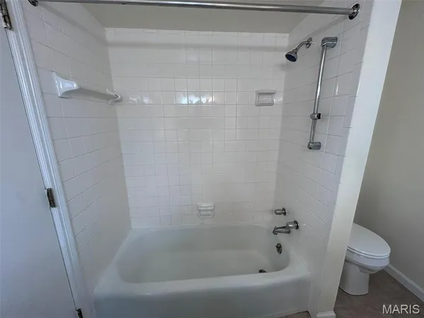 $2,125 | 1128 South Mason Road, Town and Country, MO 63131