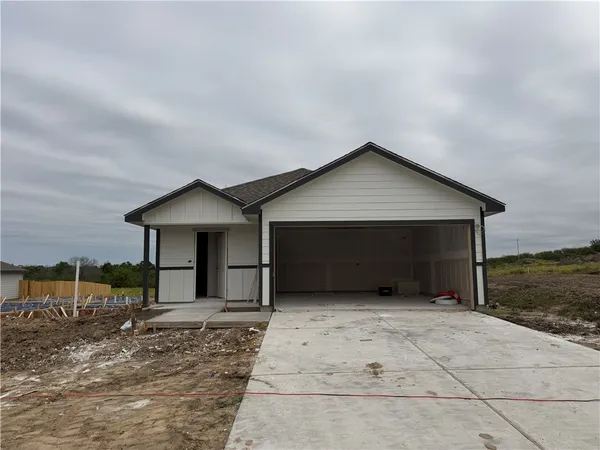 $238,165 | 1252 Hickory Grove, Brenham, TX 77833