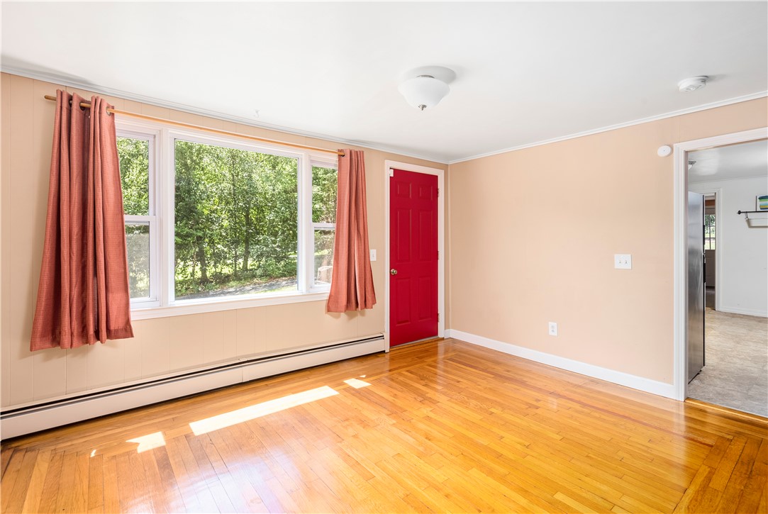 238 William Henry Road Scituate, RI 02857 - Photo 12 of 32 Family Room