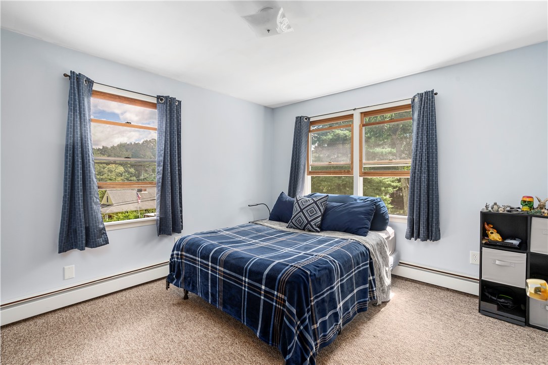 238 William Henry Road Scituate, RI 02857 - Photo 14 of 32