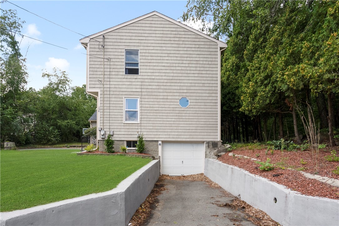 238 William Henry Road Scituate, RI 02857 - Photo 23 of 32