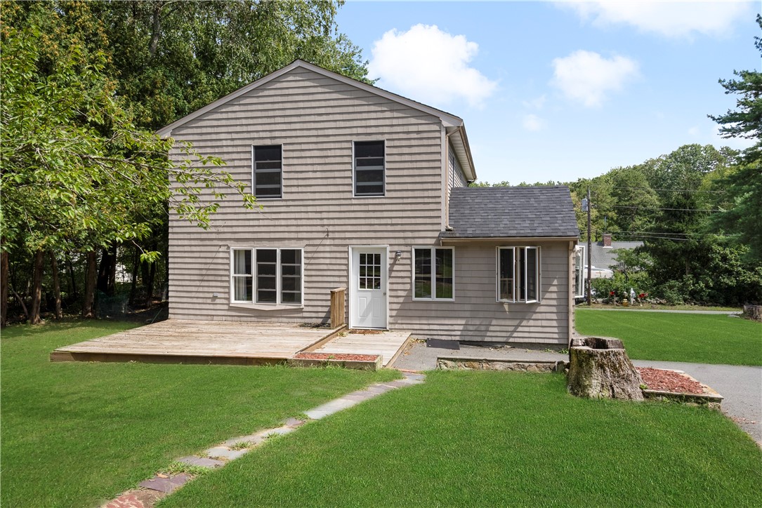 238 William Henry Road Scituate, RI 02857 - Photo 24 of 32