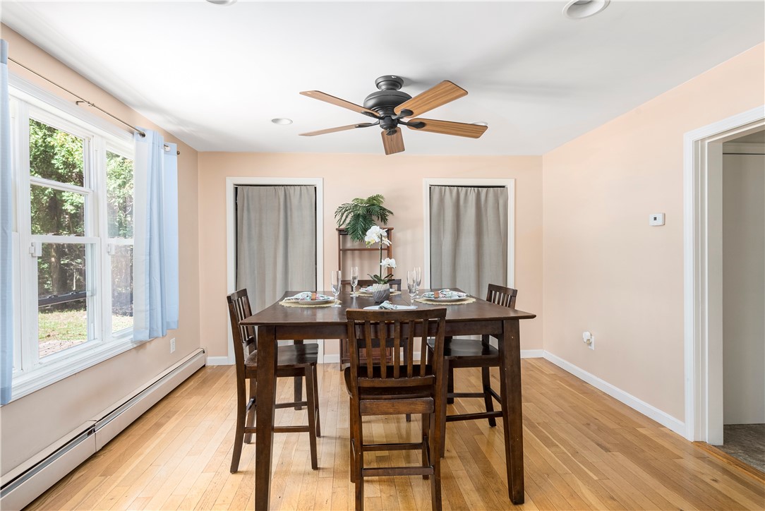 238 William Henry Road Scituate, RI 02857 - Photo 5 of 32