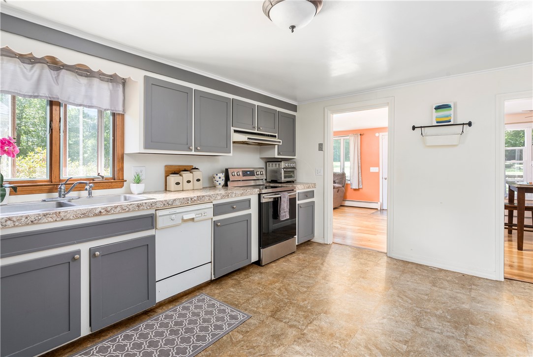 238 William Henry Road Scituate, RI 02857 - Photo 9 of 32