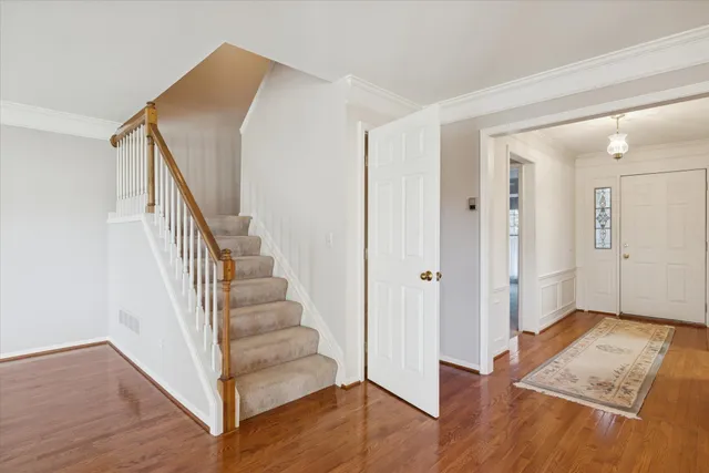 $479,900 | 16252 Country Knoll Drive, Northville, MI 48168