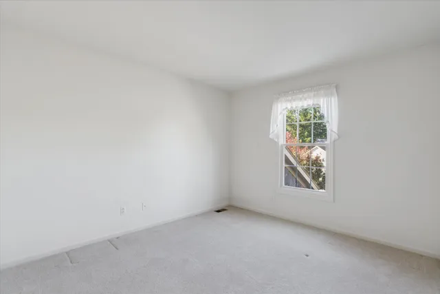 $479,900 | 16252 Country Knoll Drive, Northville, MI 48168