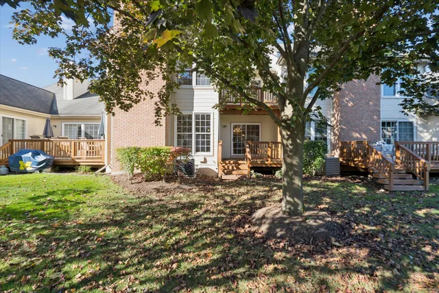 $479,900 | 16252 Country Knoll Drive, Northville, MI 48168