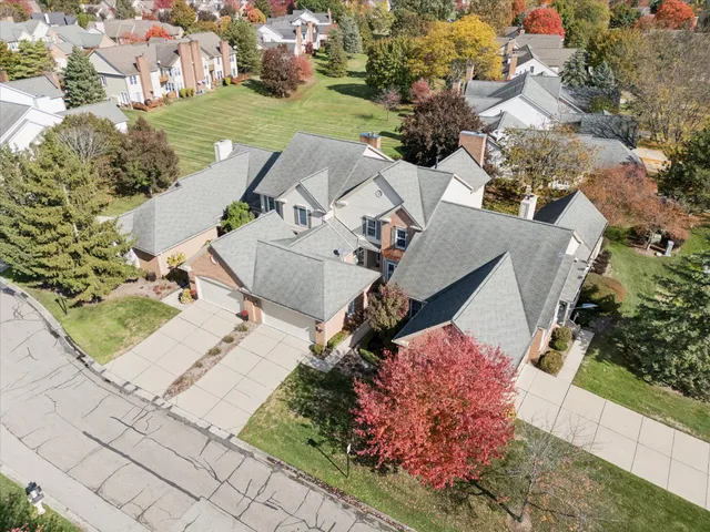 $479,900 | 16252 Country Knoll Drive, Northville, MI 48168