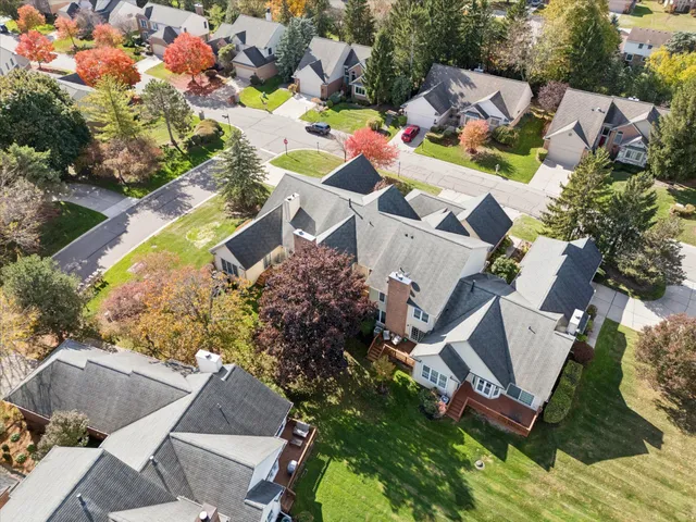 $479,900 | 16252 Country Knoll Drive, Northville, MI 48168