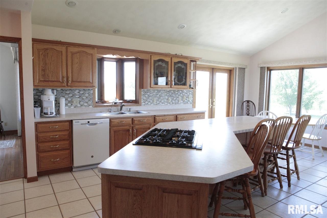 19401 Bennett Road Pekin, IL 61554 - Photo 30 of 36