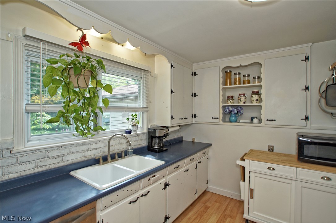 7913 Middlesex Road Mentor, OH 44060 - Photo 11 of 32 Gallery Image 11