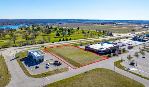 $699,900 | Lt0 East Geneva Street, Delavan, WI 53115