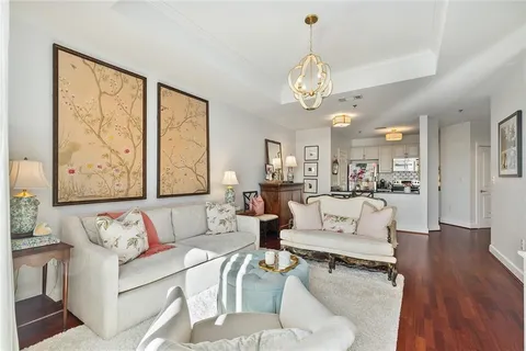 $325,000 | 325 East Paces Ferry Road Northeast, Unit 1206, Atlanta, GA 30305