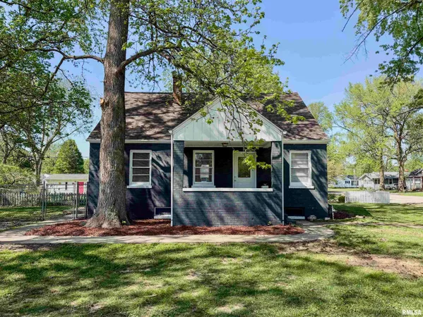 $159,900 | 3159 South 2nd Street, Springfield, IL 62703