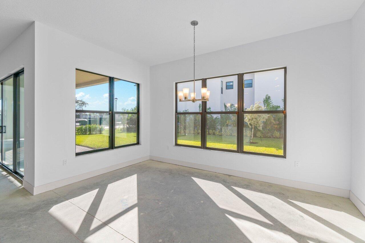 8518 Shoreacres Street Boca Raton, FL 33434 - Photo 16 of 45 Casual Dining area