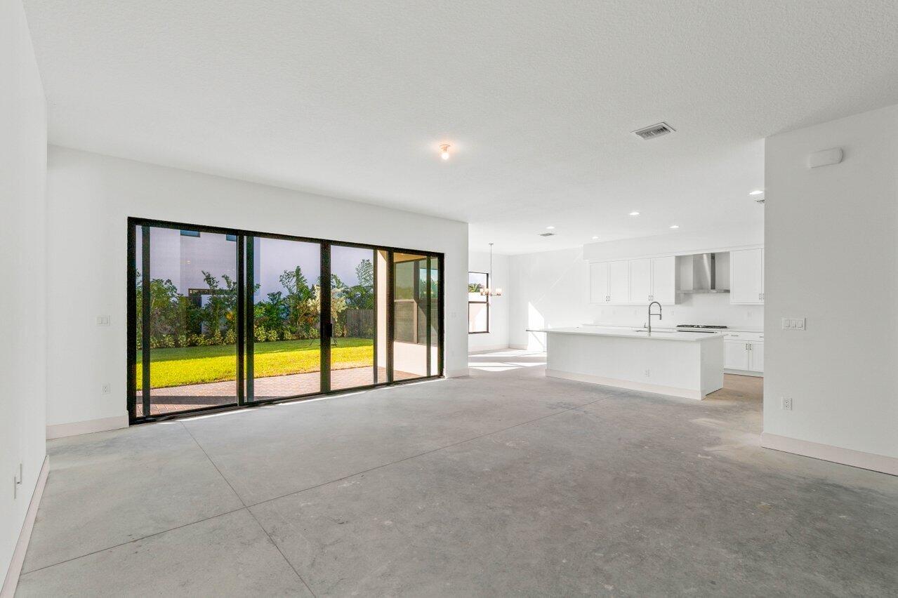 8518 Shoreacres Street Boca Raton, FL 33434 - Photo 8 of 45 Family Room