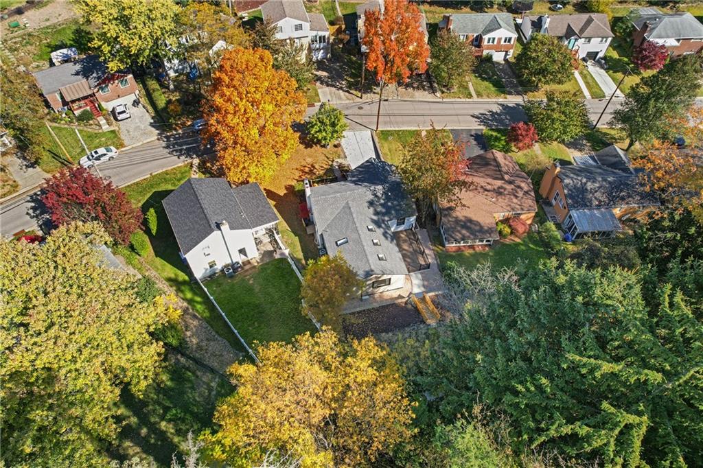 460 Sleepy Hollow Road Pittsburgh, PA 15228 - Photo 28 of 33