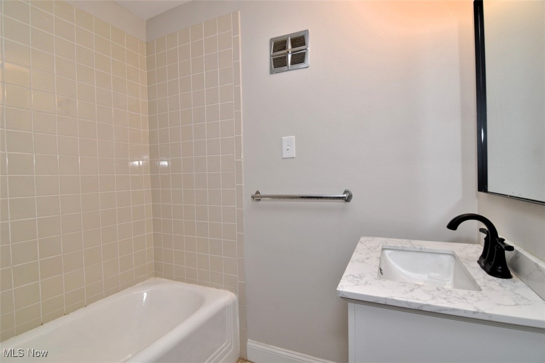 1703 Wood Road Cleveland Heights, OH 44121 - Photo 30 of 45