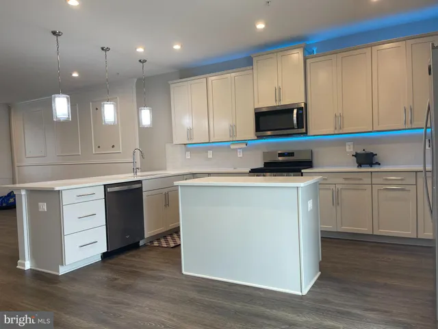 $555,000 | 7047 Fox Glove Lane, Hanover, MD 21076