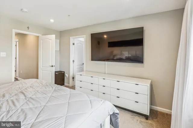 $555,000 | 7047 Fox Glove Lane, Hanover, MD 21076